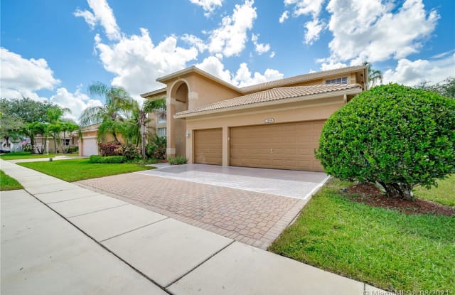 2168 NW 141st Ave - 2168 NW 141st Ave, Pembroke Pines, FL 33028