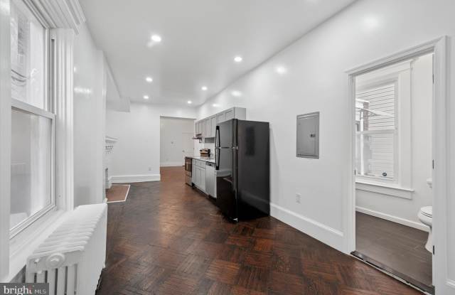 4928 WALNUT Street unit: 1