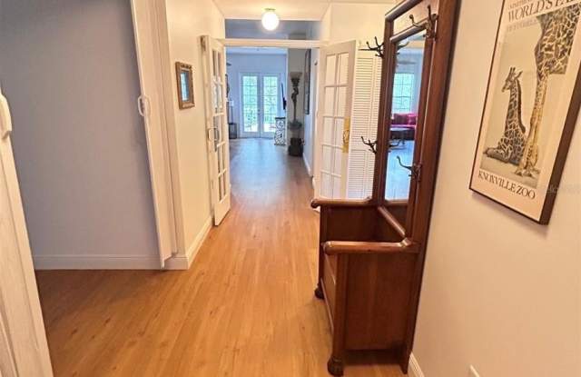 940 SPRING PARK STREET