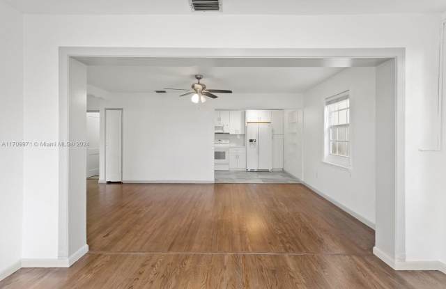 5260 Southwest 5th Terrace