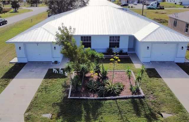 Photo of 248 SW 3rd Street