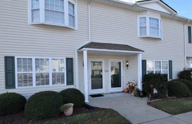 Photo of 2330 Vineyard Drive unit: N6