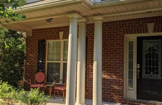 104 Chelsea Park Row