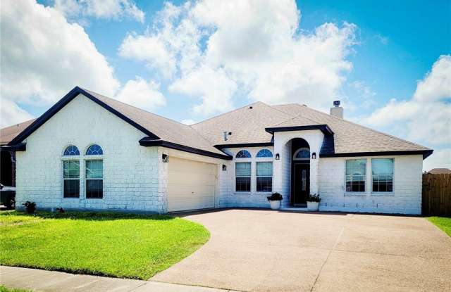 8305 Serenity Circle