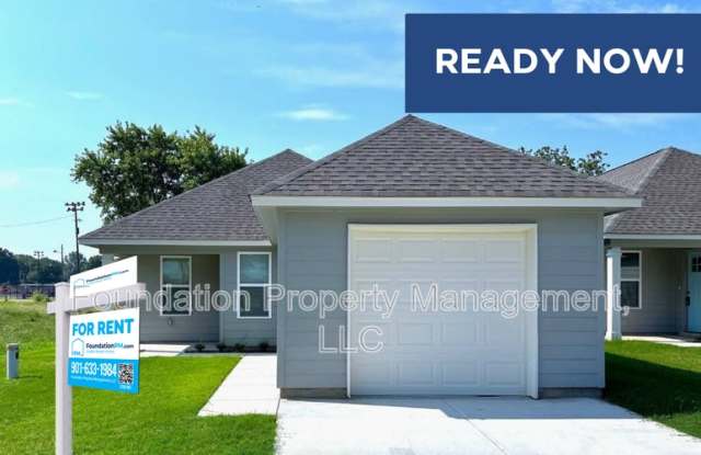 2502 East Tyler Avenue