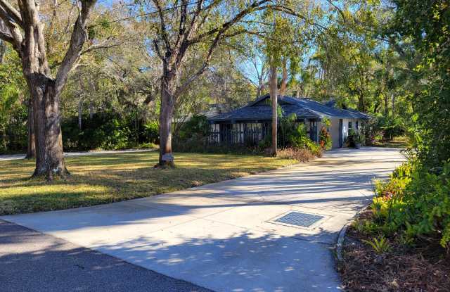 11405 North Grady Avenue