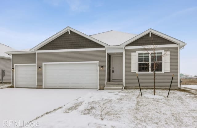 909 Cove Street SE - 909 Cove St SE, Bondurant, IA 50035