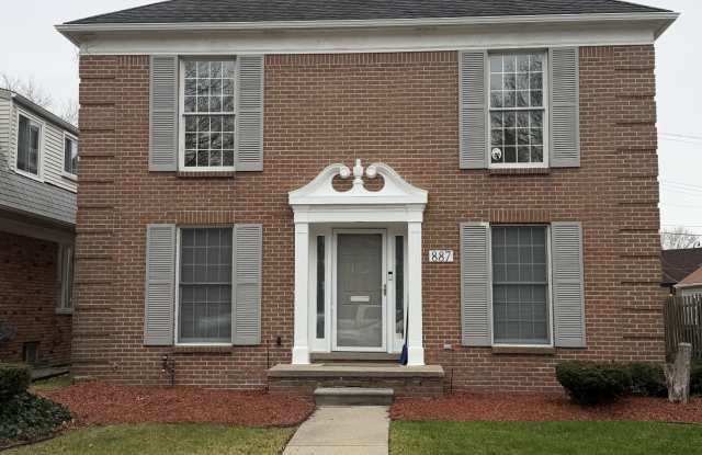 Photo of 889 Neff Rd