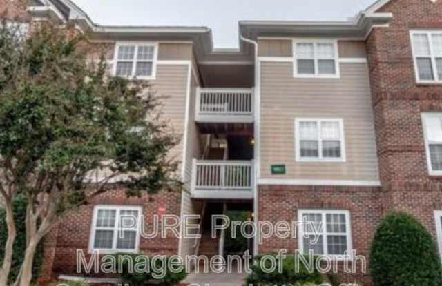 9811 Campus Walk Lane