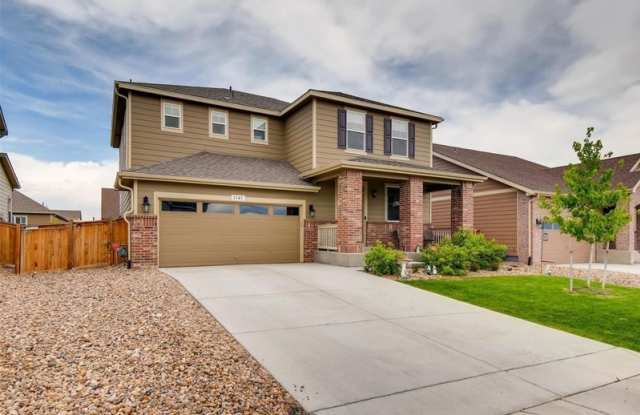 1141 W 170th Ave