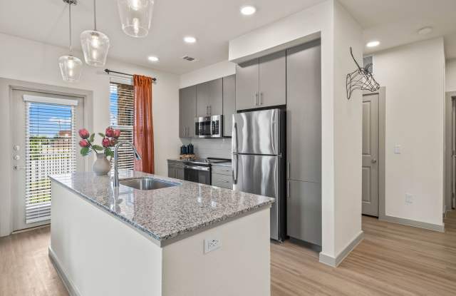 La Ventana at Canyon West