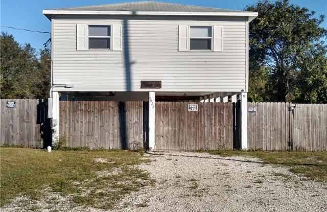 2922 3rd ST SW - 2922 3rd Street Southwest, Lehigh Acres, FL 33976