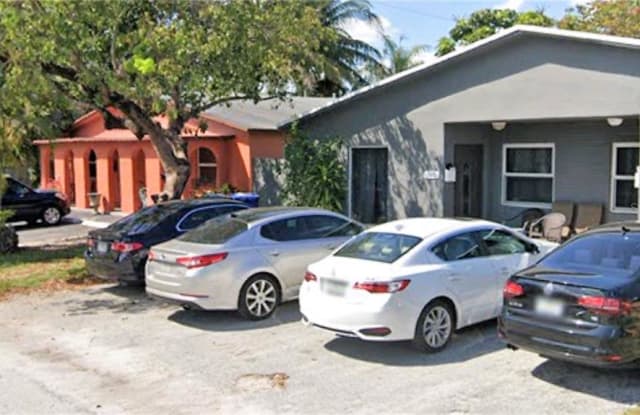 947 SW 16TH STREET - 947 Southwest 16th Street, Fort Lauderdale, FL 33315