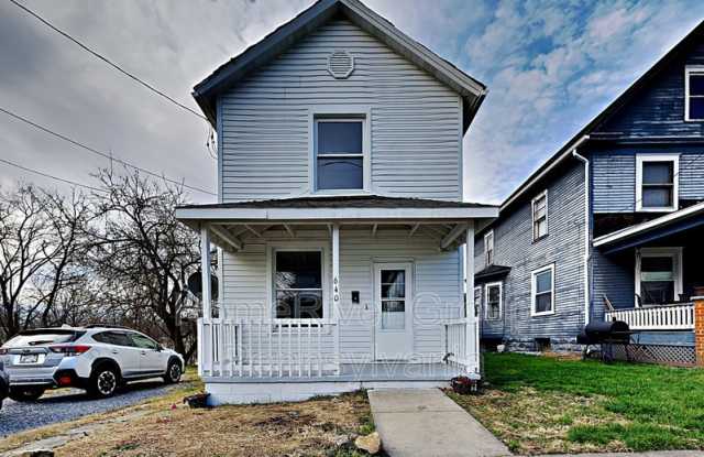 640 S Ray St - 640 South Ray Street, New Castle, PA 16101