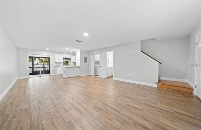 11902 CYPRESS CREST CIRCLE