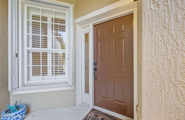 501 Trotter Lane unit: 101