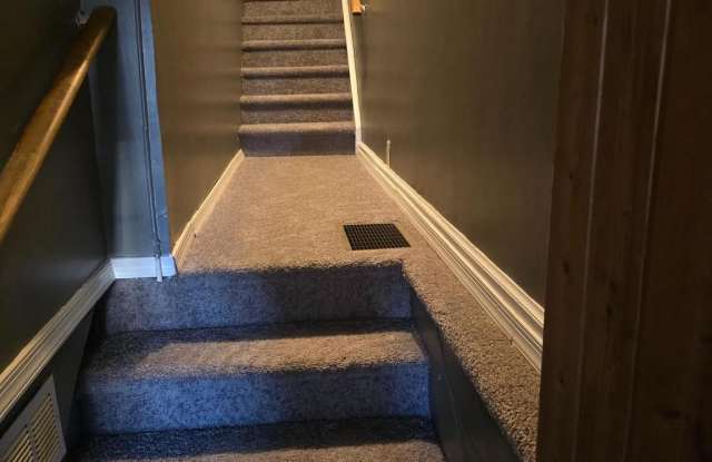 6634 TORRESDALE AVENUE