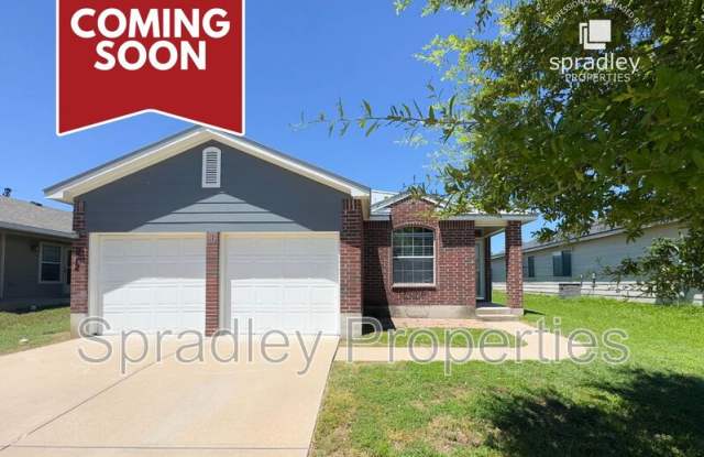 212 Avrshire Ln