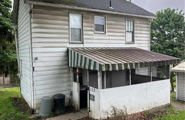 113 Morton Ave