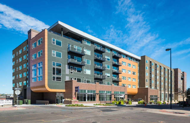 Photo of Canvas on Blake