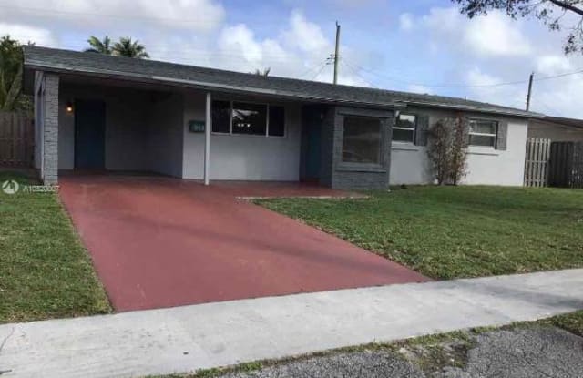 511 SW 64th Ter - 511 Southwest 64th Terrace, Pembroke Pines, FL 33023