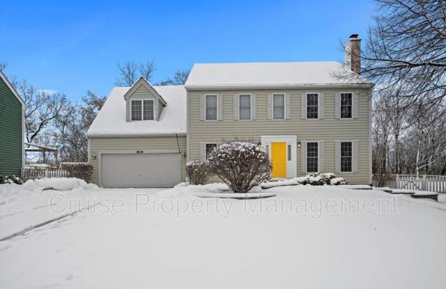 619 Lexington Square West
