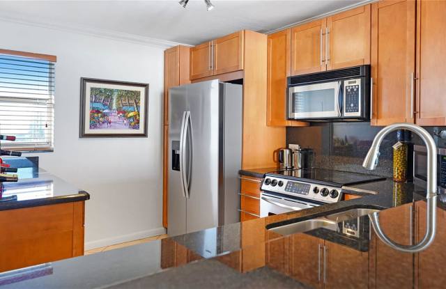 Photo of 4800 Bayview Drive