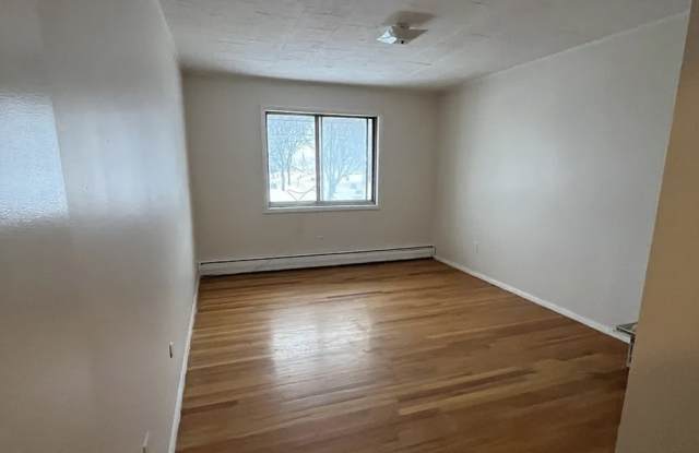 61 Vandenburgh Avenue - 13