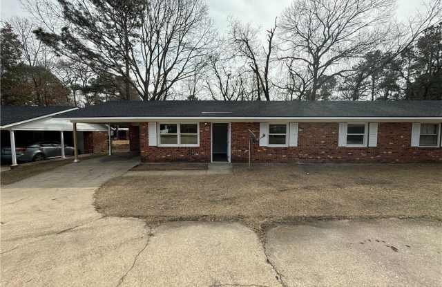 4736 Rosehill Road