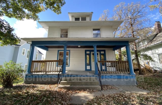 1622 E 8th St - 1622 East 8th Street, Des Moines, IA 50316