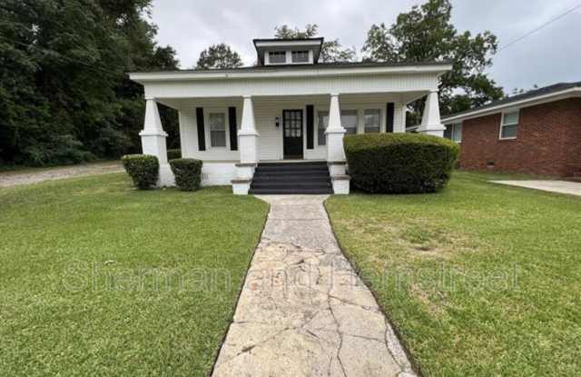 1209 Heard Avenue