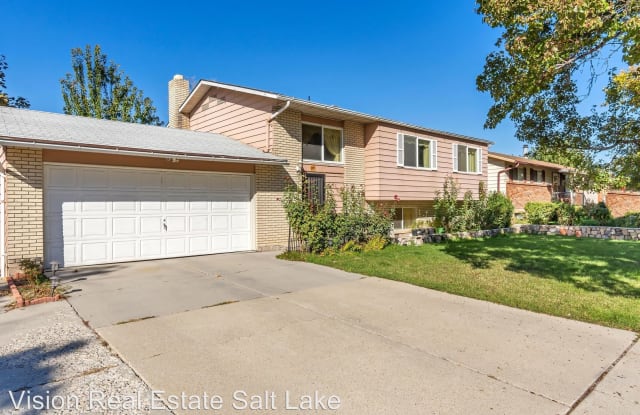 637 N Sir Michael Dr - 637 N Sir Michael Dr, Salt Lake City, UT 84116