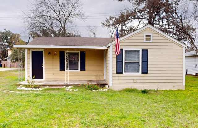 Photo of 303 Montclair Ave