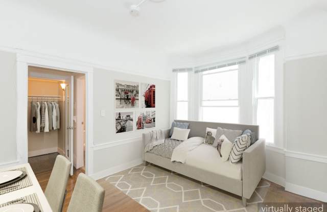 920 LEAVENWORTH