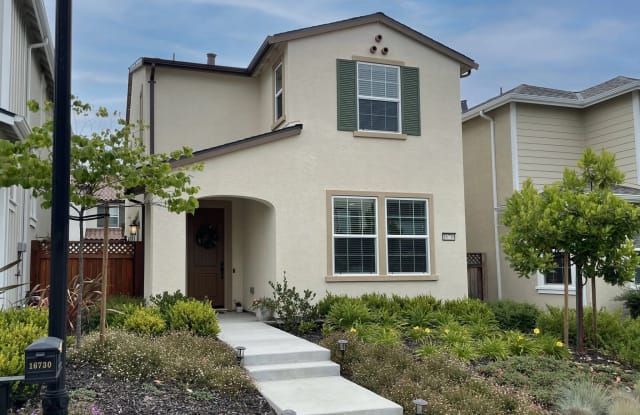 16730 Pickett Ln - 16730 Pickett Lane, Monterey County, CA 93933