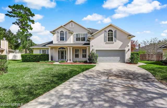 3620 E AMANDA Court