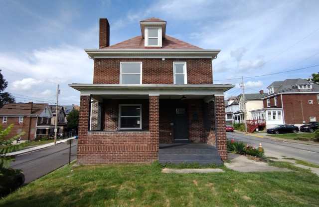 Beautifully Updated 3 Bedroom Home