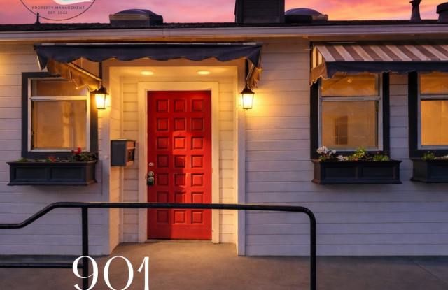 Photo of 901 River St