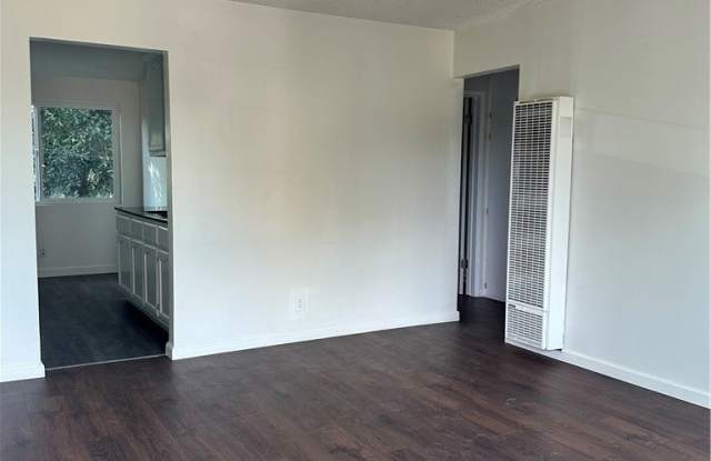 8601 Chestnut Avenue