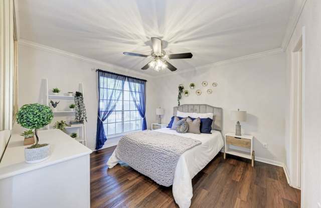 Magnolia Court Apartments