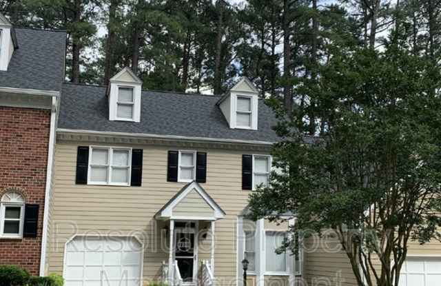 7802 Coach House Lane