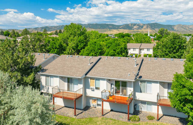 Glenmoor Townhomes