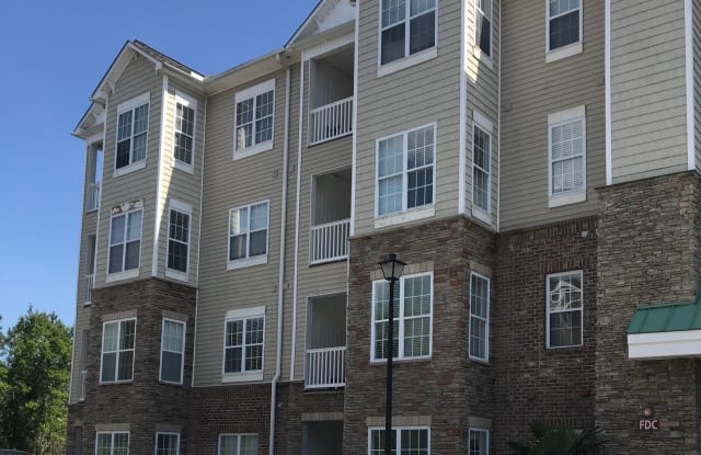 300 Gateway Condos Dr Unit 326 - 300 Gateway Condos Dr, Onslow County, NC 28445