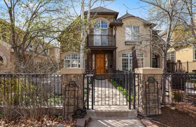 Photo of 535 Fillmore Street