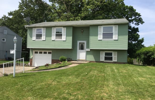 774 Illini Drive - 774 Illini Drive, Monroeville, PA 15146