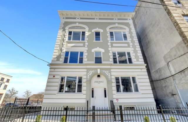 Photo of 155-157 Clifton Ave