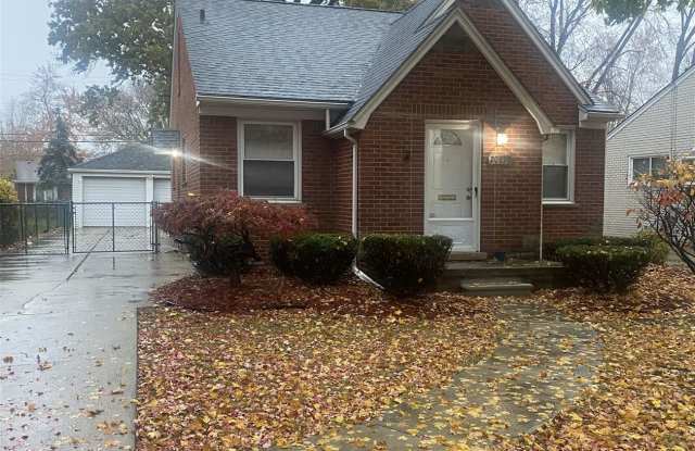 20295 Damman St - 20295 Damman Street, Harper Woods, MI 48225