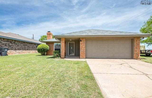 Photo of 6000 LACI LANE