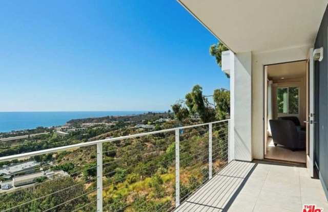 23838 Harbor Vista Dr