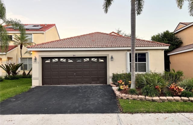 841 Stanton Dr - 841 Stanton Drive, Weston, FL 33326